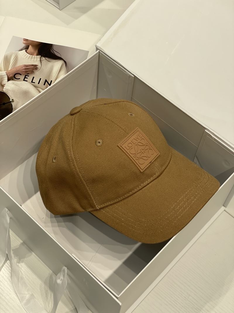 Loewe Caps